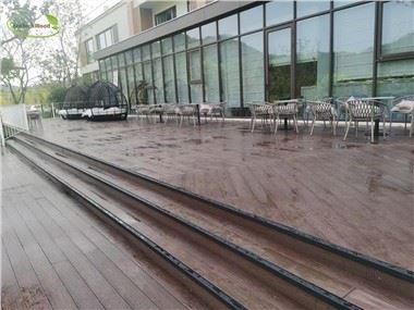Ko-extrusio Decking ak 20-ane garanti